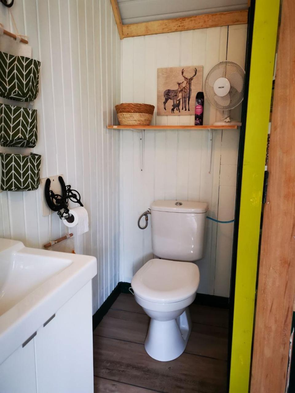 Trekkershut - Tiny House - Hikers Cottage Wijster Экстерьер фото